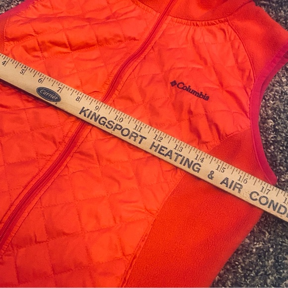 Columbia Pink Lightweight Vest with Hood Women’s Size Small - Picture 6 of 6